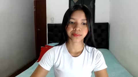 petite sweet online show from 07-14-26, 12:22