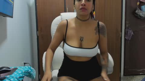 Snapshot of sweet_robyn chatting on 01-01-25, 07:41 sweet_robyn online show from 01-01-25, 07:41
