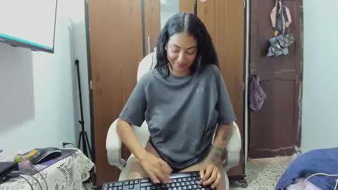Snapshot of sweet_robyn chatting on 03-08-25, 09:18 sweet_robyn online show from 03-08-25, 09:18
