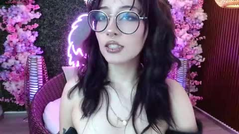 Roxanee online show from 03-27-26, 09:25