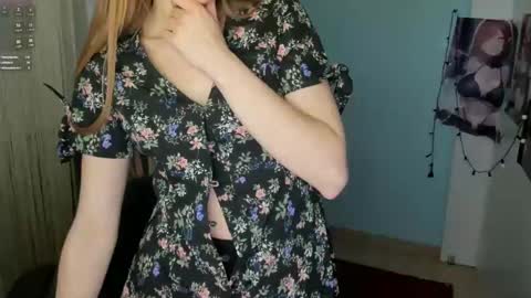 Snapshot of sweet_sabriina chatting on 02-27-25, 10:15 Sabina online show from 02-27-25, 10:15