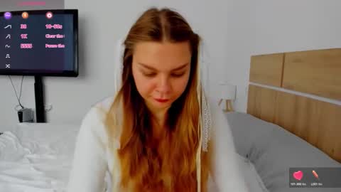 Snapshot of sweet_sabriina chatting on 04-03-26, 06:22 Sabina online show from 04-03-26, 06:22