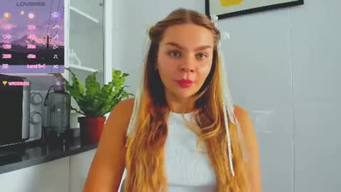 Sabina online show from 07-04-26, 06:41