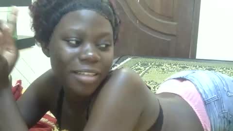 Snapshot of sweet_sharon01 chatting on 10-13-25, 11:54 Sharon online show from 10-13-25, 11:54