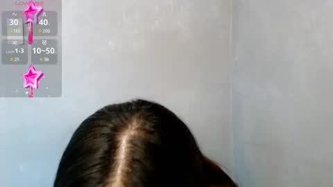 Snapshot of sweet_sirenxx chatting on 03-11-25, 02:51 Leah online show from 03-11-25, 02:51