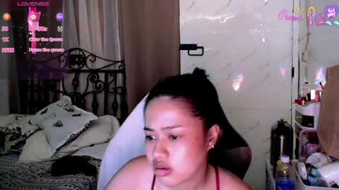 Leah online show from 05-06-26, 07:02