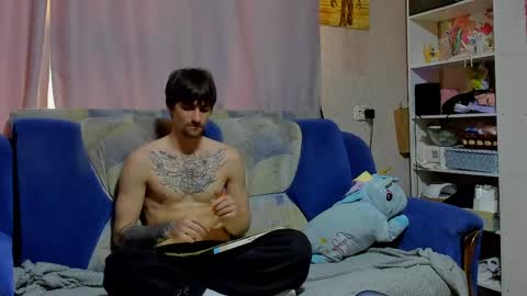 sweet_smith8 online show from 04-10-26, 05:01