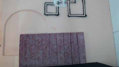 sweet_sofi20 online show from 04-23-26, 02:41