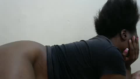 sweet_veebouset online show from 01-13-26, 09:42