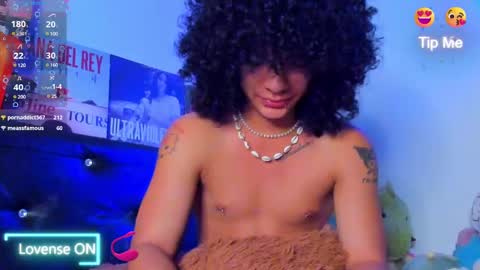 Steven independent model online show from 01-21-25, 01:29