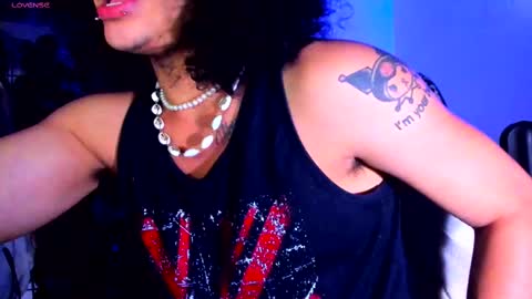 Steven independent model online show from 02-24-25, 07:11