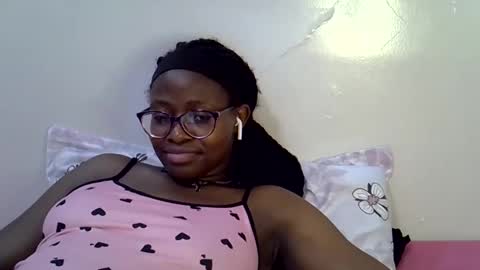 sweet_zarah online show from 04-23-26, 12:29