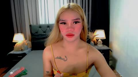 bea takashi  online show from 04-14-26, 09:37