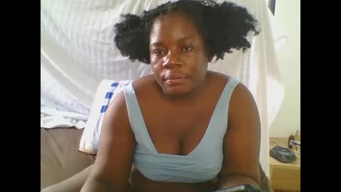 Snapshot of sweetafricangal chatting on 12-03-24, 02:05 NASHA online show from 12-03-24, 02:05