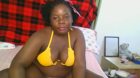 Snapshot of sweetafricangal chatting on 12-06-24, 12:02 NASHA online show from 12-06-24, 12:02