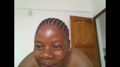 Snapshot of sweetafricangal chatting on 01-09-25, 12:30 NASHA online show from 01-09-25, 12:30