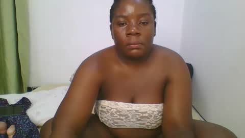 Snapshot of sweetafricangal chatting on 02-08-25, 02:38 NASHA online show from 02-08-25, 02:38