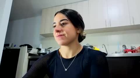 sweetblonde111 online show from 06-11-26, 02:53