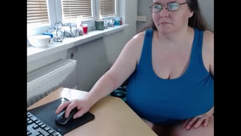 Sweetboobs85h online show from 03-12-25, 08:41