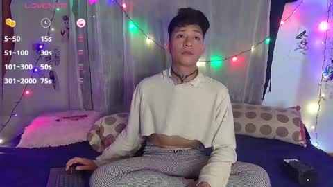 Snapshot of sweetc4meron chatting on 12-25-24, 12:59 Cameron Alejandro online show from 12-25-24, 12:59