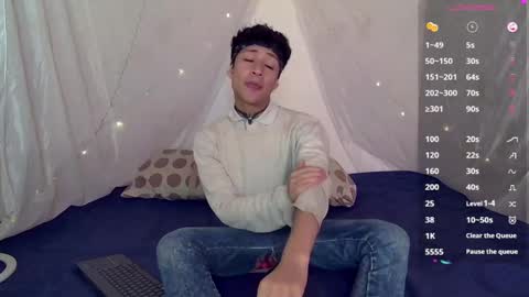 Snapshot of sweetc4meron chatting on 01-26-25, 06:37 Cameron Alejandro online show from 01-26-25, 06:37