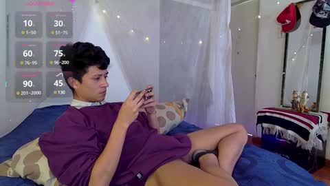 Snapshot of sweetc4meron chatting on 02-08-25, 06:01 Cameron Alejandro online show from 02-08-25, 06:01