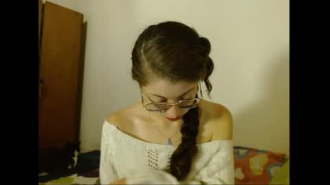 sweetcalm_ online show from 05-04-26, 03:57