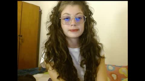 sweetcalm_ online show from 05-20-26, 04:29