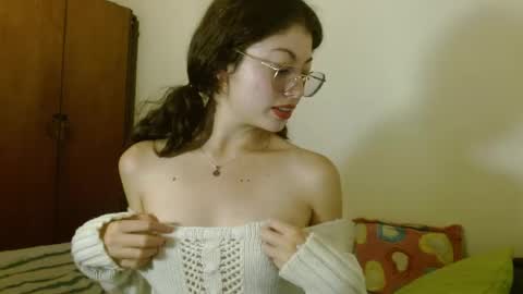 sweetcalm_ online show from 05-30-26, 04:31