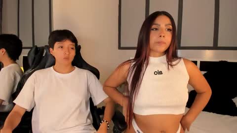 Eva Short hair girl  - Victoria Long red hair online show from 09-24-25, 03:10