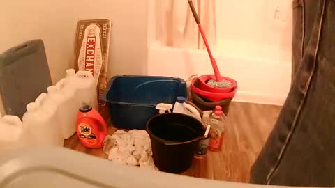 Snapshot of sweetcumfullofaglass chatting on 09-23-25, 03:20 sweetcumfullofaglass online show from 09-23-25, 03:20