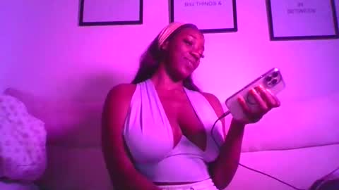 Snapshot of sweetcupycake chatting on 01-10-26, 01:51 sweetcupycake online show from 01-10-26, 01:51
