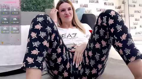 Daiana  Onlyfans - Blonddaiana online show from 03-10-25, 12:40