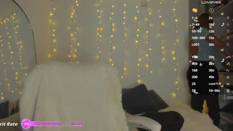 Snapshot of sweetdestiny_ chatting on 06-16-26, 05:10 natalia online show from 06-16-26, 05:10