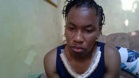 Snapshot of sweetdiva2012 chatting on 02-05-25, 04:37 sweetdiva2012 online show from 02-05-25, 04:37
