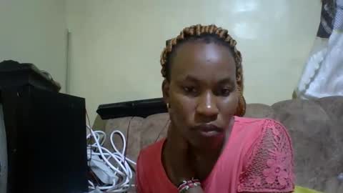 Snapshot of sweetdiva2012 chatting on 09-11-25, 08:09 sweetdiva2012 online show from 09-11-25, 08:09