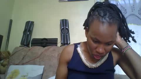 sweetdiva2012 online show from 12-04-25, 06:12