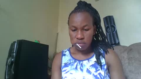 sweetdiva2012 online show from 02-16-26, 05:36