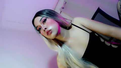 Snapshot of sweetest_bunny chatting on 03-25-26, 07:20 sweetest_bunny online show from 03-25-26, 07:20