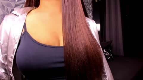 sweetest_one4 online show from 05-01-26, 07:40