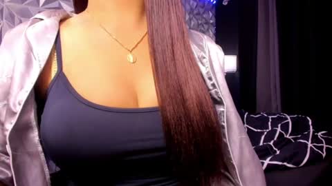 sweetest_one4 online show from 06-10-26, 03:29