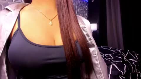 sweetest_one4 online show from 07-01-26, 04:47