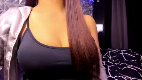 sweetest_one4 online show from 07-05-26, 04:58