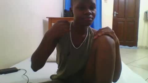 Snapshot of sweetgal2025 chatting on 01-05-26, 05:27 EUNICE online show from 01-05-26, 05:27