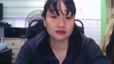 Snapshot of sweetgemini23 chatting on 12-12-24, 04:53 Jean online show from 12-12-24, 04:53