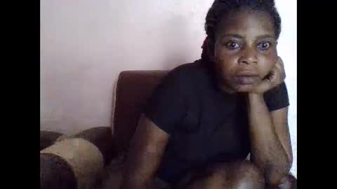 Snapshot of sweetib1 chatting on 06-05-26, 11:27 sweetib1 online show from 06-05-26, 11:27