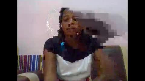 Snapshot of sweetib1 chatting on 06-11-26, 12:25 sweetib1 online show from 06-11-26, 12:25