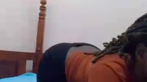 Snapshot of sweetib1 chatting on 06-22-26, 06:32 sweetib1 online show from 06-22-26, 06:32