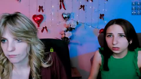 Chloe online show from 04-26-26, 07:33