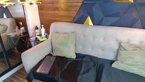 violeta online show from 11-08-25, 11:10